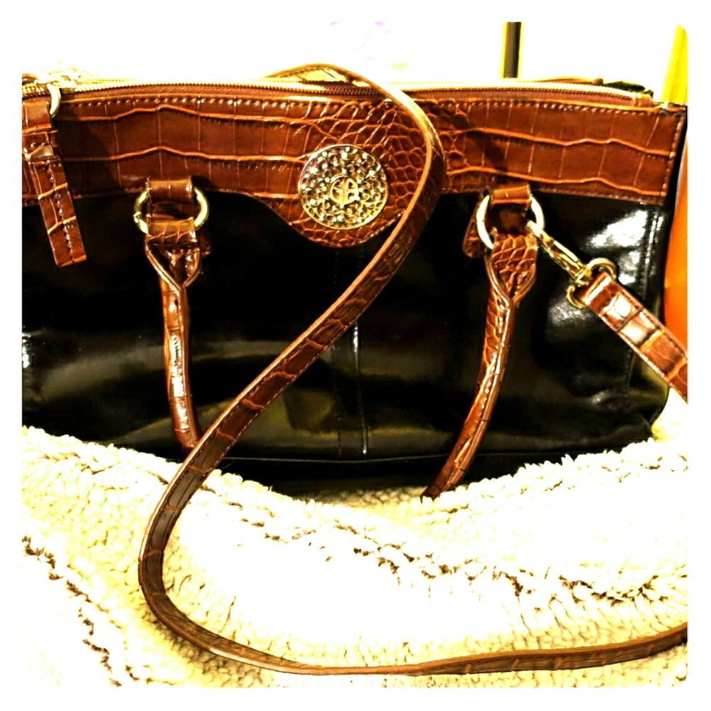 Sale Giani Bernini handbag